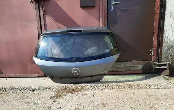 Opel Astra H Tailgate/trunk/boot lid