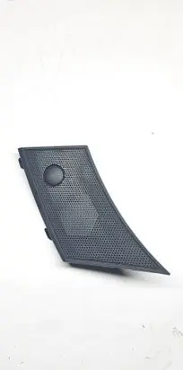 Nissan Qashqai Side speaker trim/cover P10530 K77770 LH28177JD