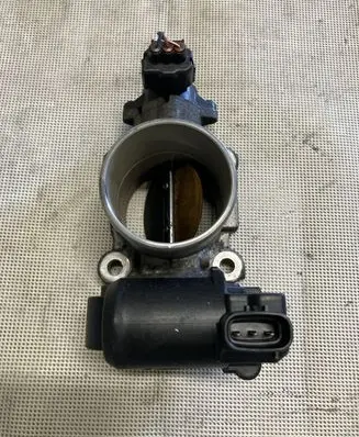 Toyota Avensis T250 Electric throttle body valve 1923002010