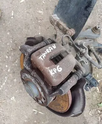 Volkswagen Touran I Rear wheel hub
