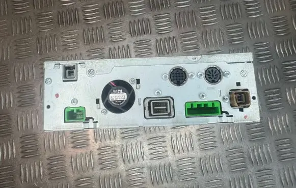 Navigation unit CD/DVD player