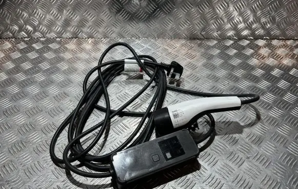 Hyundai IONIQ 6 Electric car charging cable 91686GI060DD