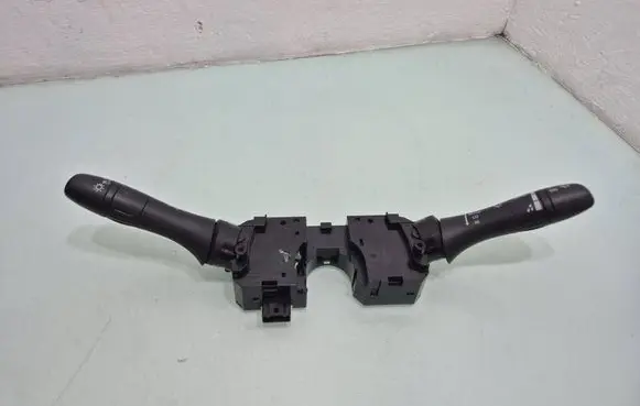 Infiniti QX60 L50 Wiper turn signal indicator stalk/switch 