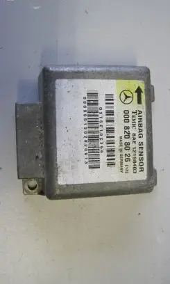 Mercedes-Benz C W202 Airbag control unit/module 0008208026