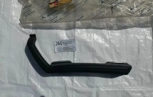 Mercedes-Benz W123 Front door interior handle trim 1239701801