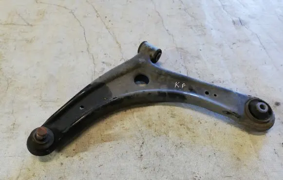 Mitsubishi Outlander Front lower control arm/wishbone