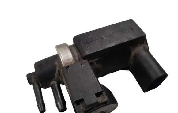 Audi A6 S6 C6 4F Turbo solenoid valve 059906628A