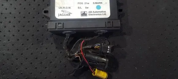 Jaguar XJ X40 Other control units/modules 90889148 DBC10922