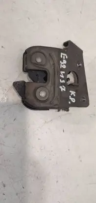 BMW 3 E92 E93 Seat back rest lock catch 7112863