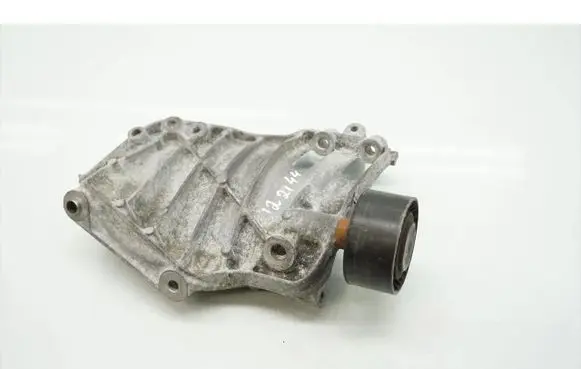 BMW 1 F20 F21 A/C compressor mount bracket 7585167
