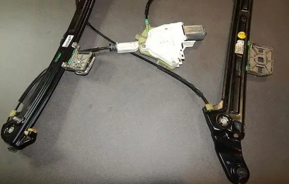 Audi A7 S7 4G Front door window regulator with motor 4G8837462A