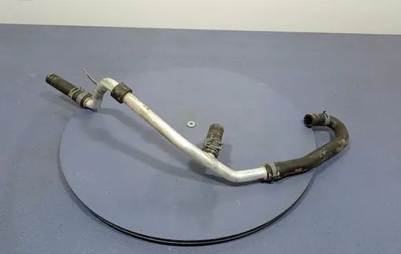 Volkswagen Touareg II Engine coolant pipe/hose 7P0819925B