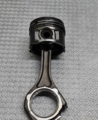Opel Signum Piston with connecting rod