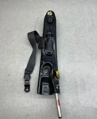 Volvo XC90 Front seatbelt