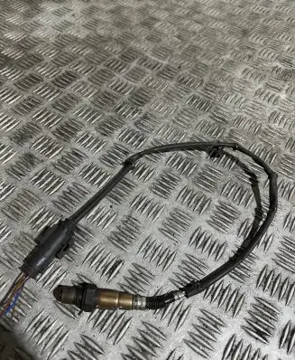 Mercedes-Benz C W204 Lambda probe sensor 0025400617