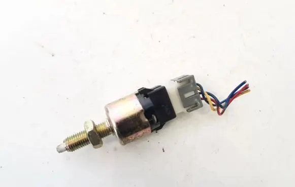 Brake pedal sensor switch