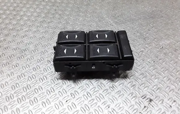 Ford Mondeo Mk III Electric window control switch 3S7T14A132BA