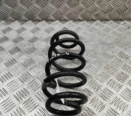BMW 2 F44 Rear coil spring 6866771