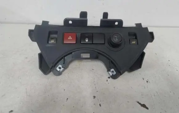 Peugeot Partner Quarter vent window switch 