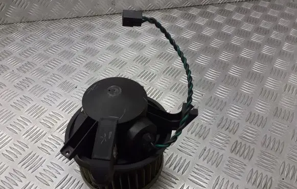 Chrysler Stratus Front door blower motor 4644811