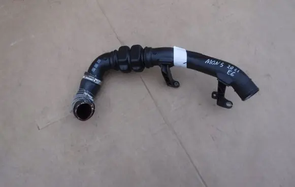 Ford Mondeo MK V Intercooler hose/pipe DS736C646FK