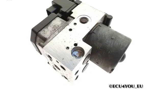 Audi A4 S4 B5 8D ABS Pump 0273004285 0265220411 8E0614111C