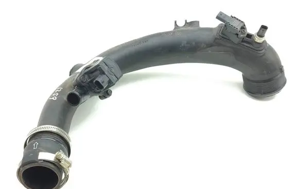 Alfa Romeo Giulia Intercooler hose/pipe 05281937AC 68348378AA 00500536270