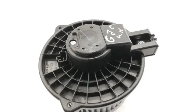 Mazda 3 II Heater fan/blower HB111E02103