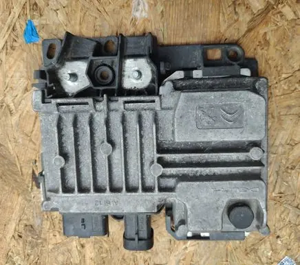 Peugeot 2008 II Start/Stop control module 9810858280 28447924