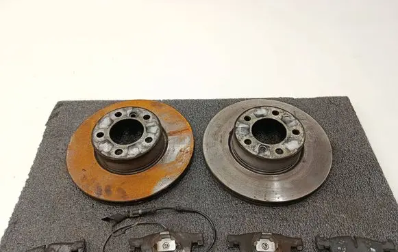 BMW 3 F30 F35 F31 Front brake disc 8848417 8855010 6792289