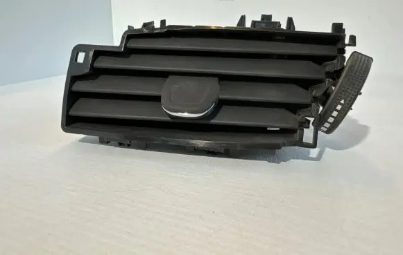 Opel Astra K Dashboard side air vent grill/cover trim 39079556 421283275 09074005