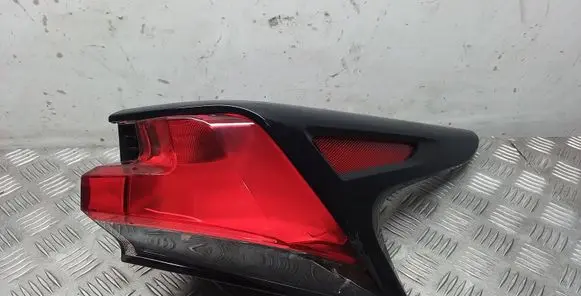 Lexus NX Rear/tail lights