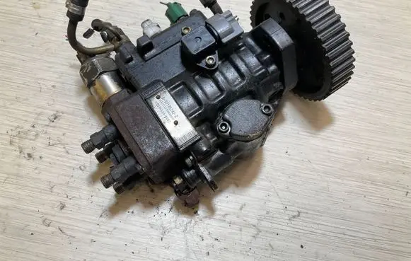 Opel Astra G Fuel injection high pressure pump 8971852422 09C11288 HN0965006002