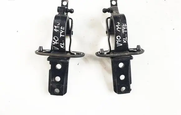 Volvo V70 Tailgate/trunk/boot hinge