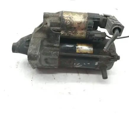 Toyota Yaris Starter motor 2810023030
