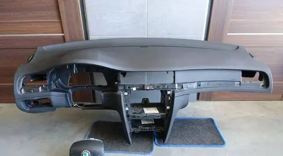 Skoda Superb B6 (3T) Dashboard 