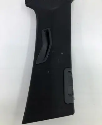 Volvo XC60 (B) pillar trim (top) 