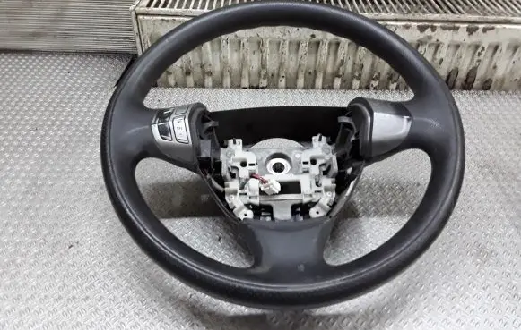 Honda FR-V Steering wheel