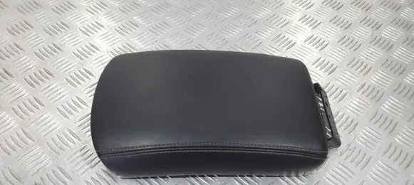 Infiniti Q60 Armrest PU11072