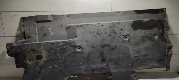 Mazda 3 III Front underbody cover/under tray 14L1