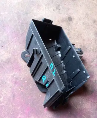 Skoda Octavia Mk3 (5E) Fuse box cover 5Q0907361D PA6GB20GF10