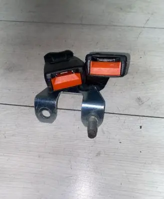Ford Fiesta Rear seatbelt buckle 579800D