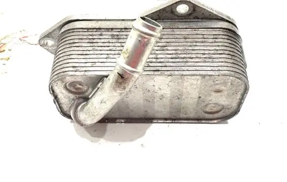Engine oil radiator