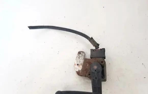 BMW X5 E53 Front height sensor lever 1093697 101104