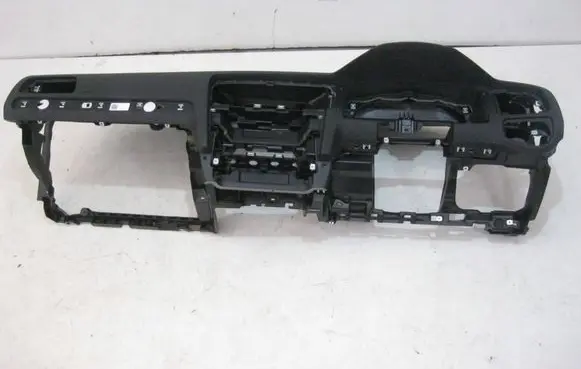 Volkswagen Golf VII Dashboard 5G2
