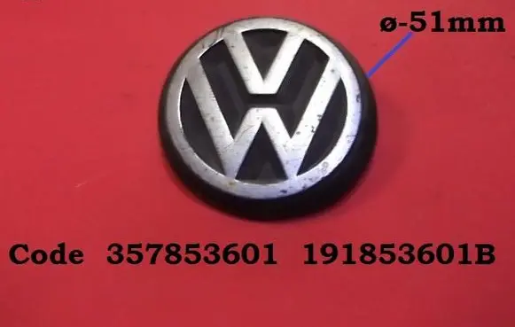 Volkswagen Jetta II Manufacturers badge/model letters 357853601 191853601B