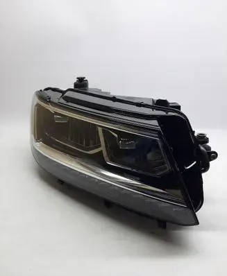 Volkswagen Tiguan Headlight/headlamp 5NB941036B