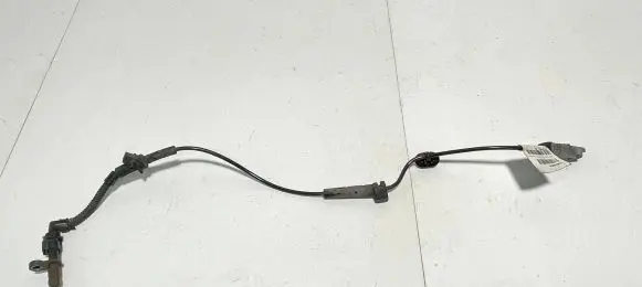 Peugeot 3008 II ABS brake wheel speed sensor 9825606680 26330 9810728280
