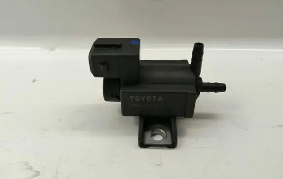 Toyota Corolla Verso AR10 Vacuum valve 258600R010