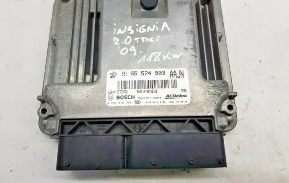 Opel Insignia A Engine control unit/module ECU 55574903AAJN nr1742